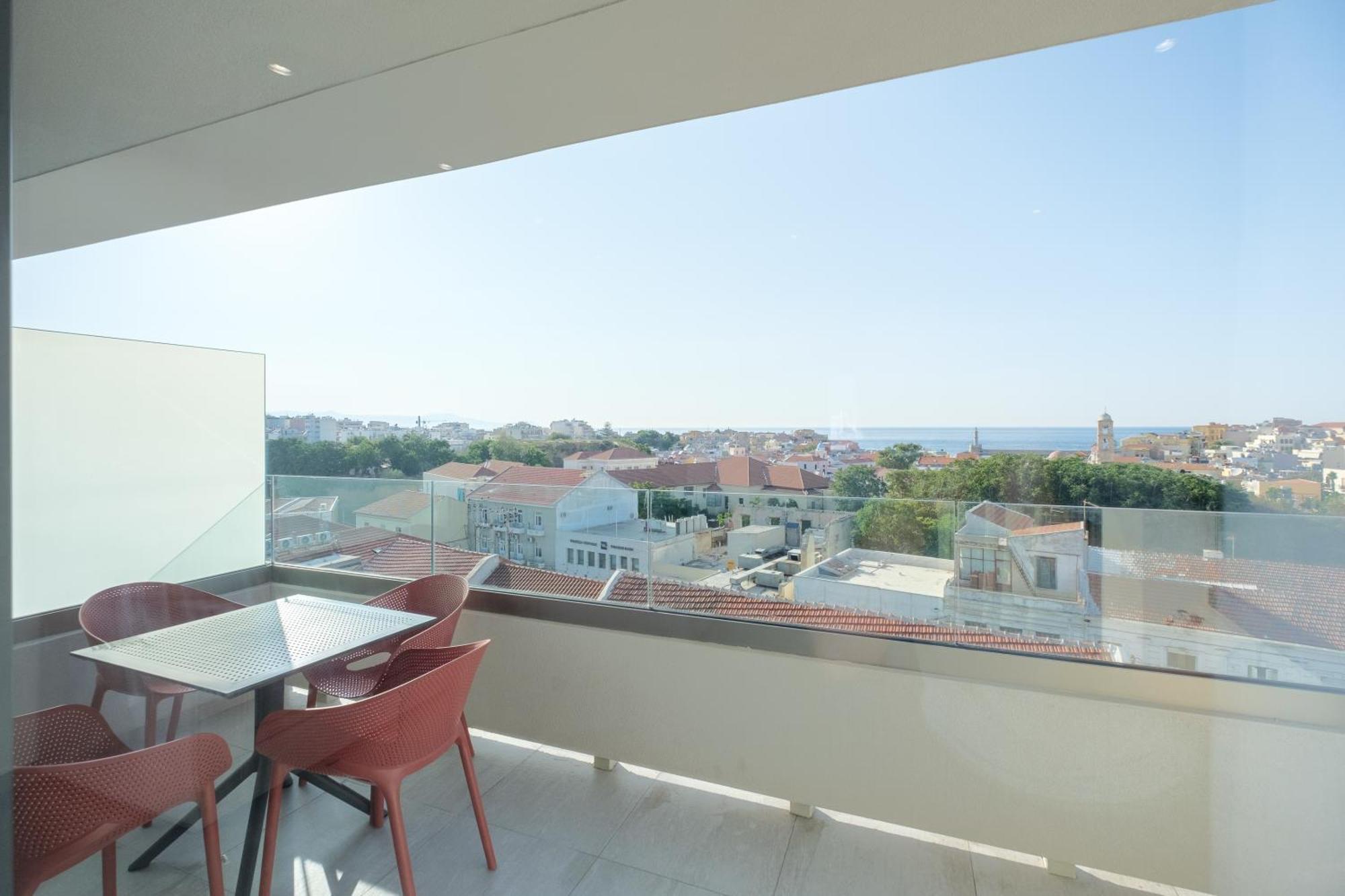 Sky-High 70Sqm Penthouse W. Stunning Views - 05 Lejlighed Chania  Eksteriør billede